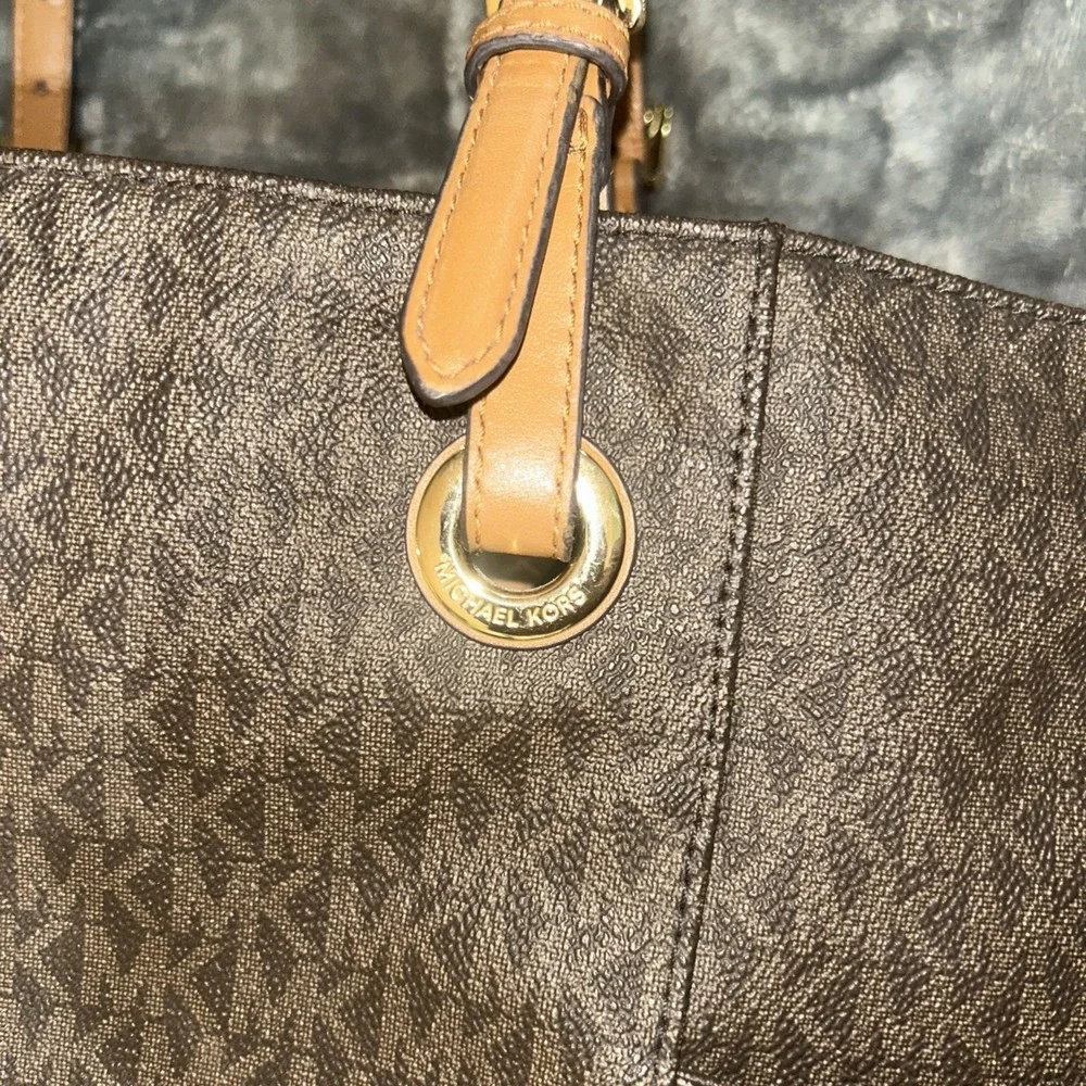 Michael Kors Jet Set Travel Large Mk Signature Logo Tote Handbag Brown 30S11T4B